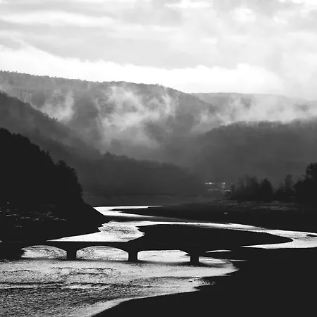 Schoene Aussicht Gruen アパート